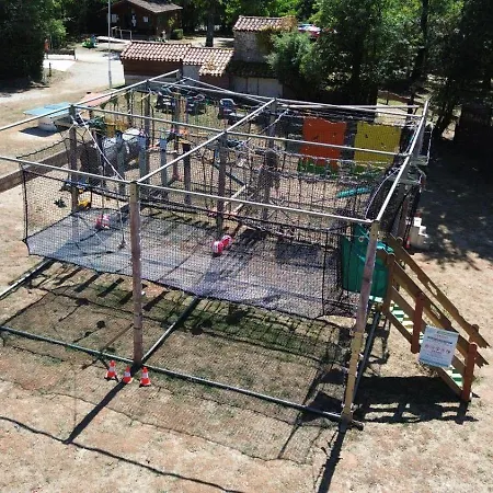 Les Monts D'albi Campingplatz *