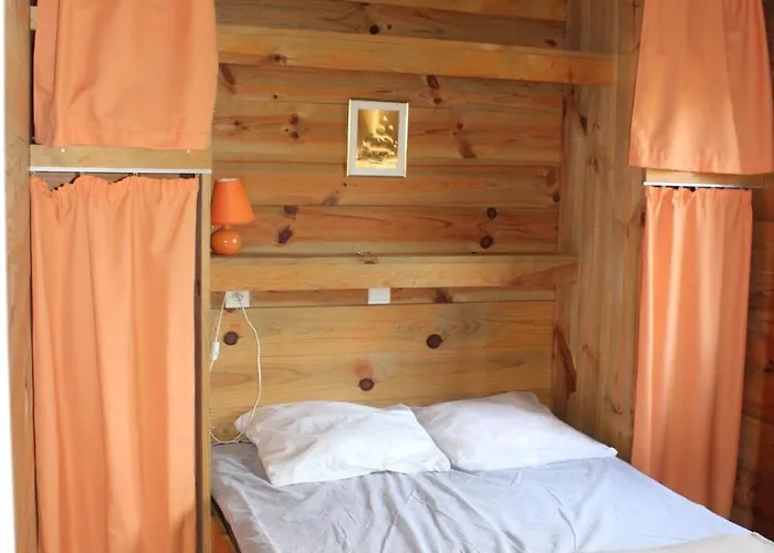 Campingplatz Les Monts D'albi